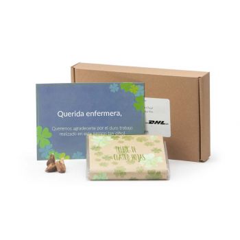 Cultivo tréboles en caja correos