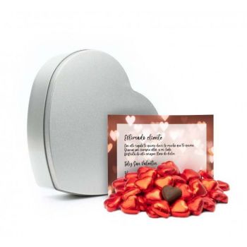 Lata corazón con bombones corazón y tarjeta para San Valentín
