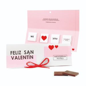 Tarjeta con chocolate San Valentín